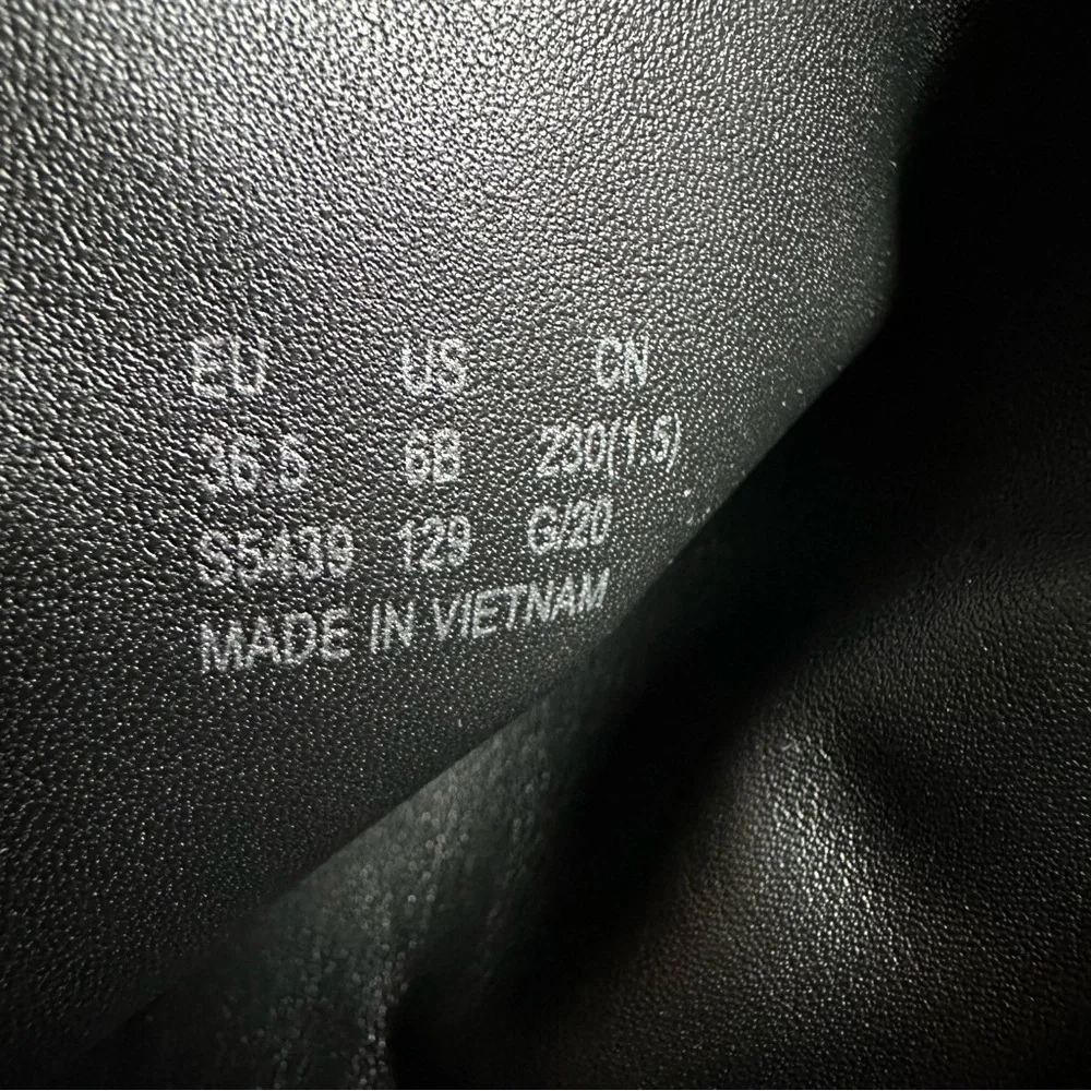 Stuart Weitzman City Block Boot Nappa Leather Over The Knee Boot In Black Size 6 - Picture 9 of 9